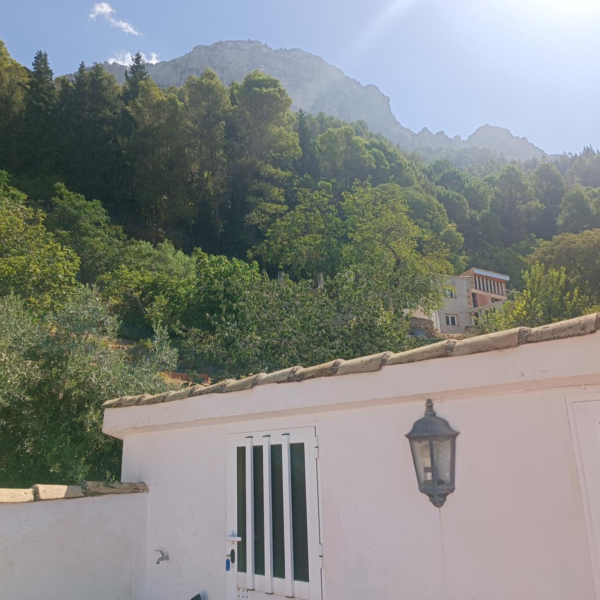 Villa Casa Antonia 55 à Cazorla Extérieur photo